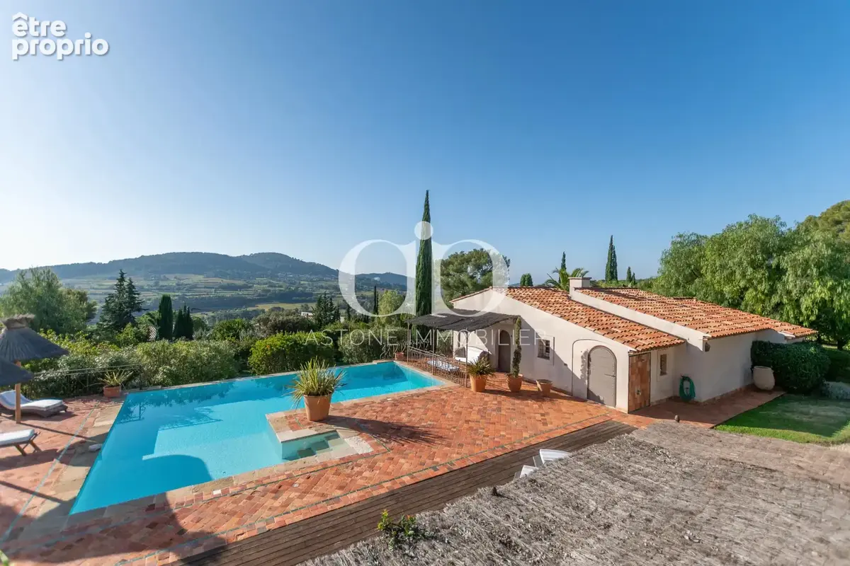Propriete prestige sur les hauteurs de la cadiere d'azur - photo 2