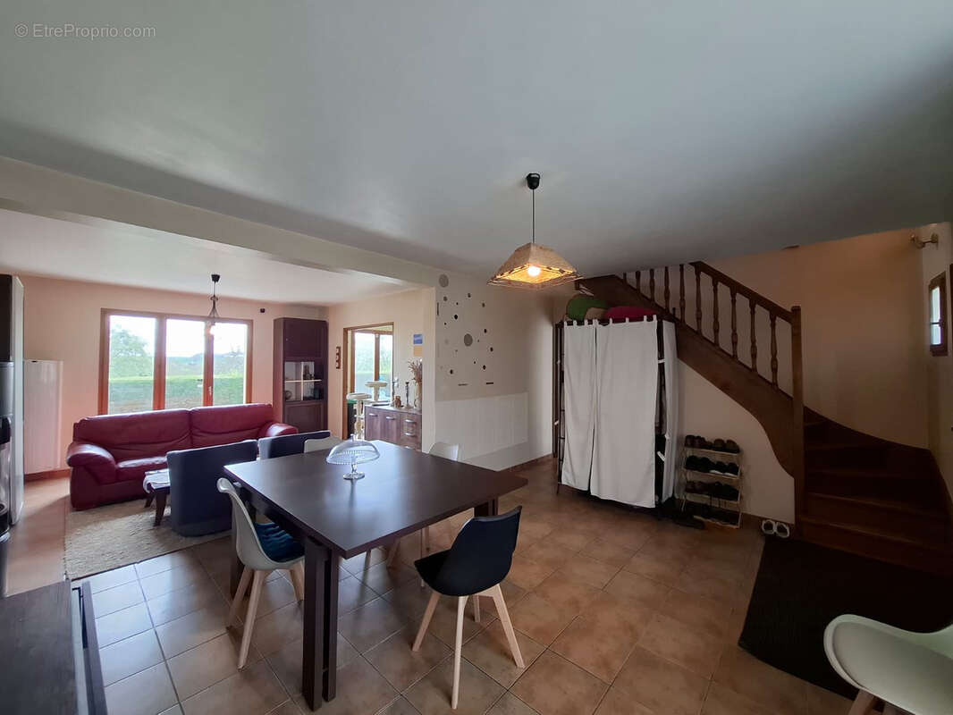 Maison à COULOMMIERS