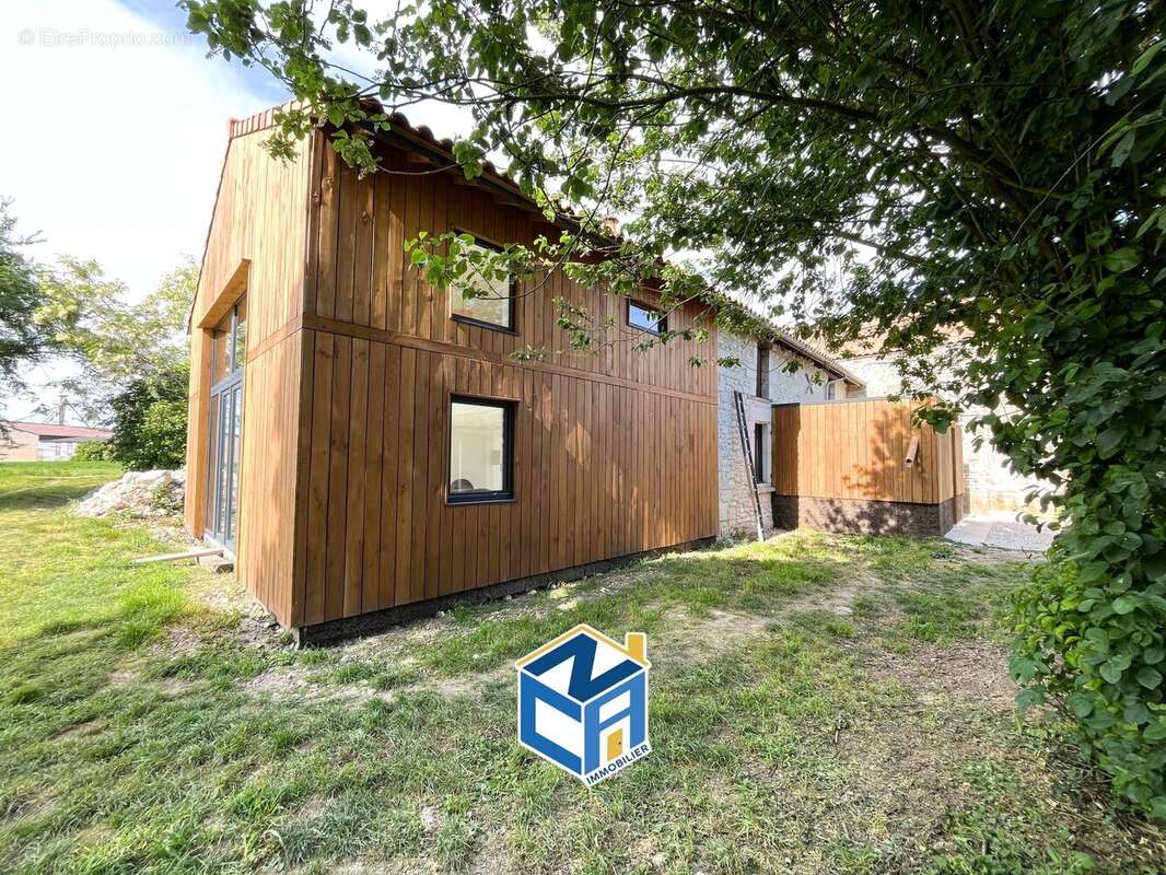Maison 124 m² à Braslou  - photo 2