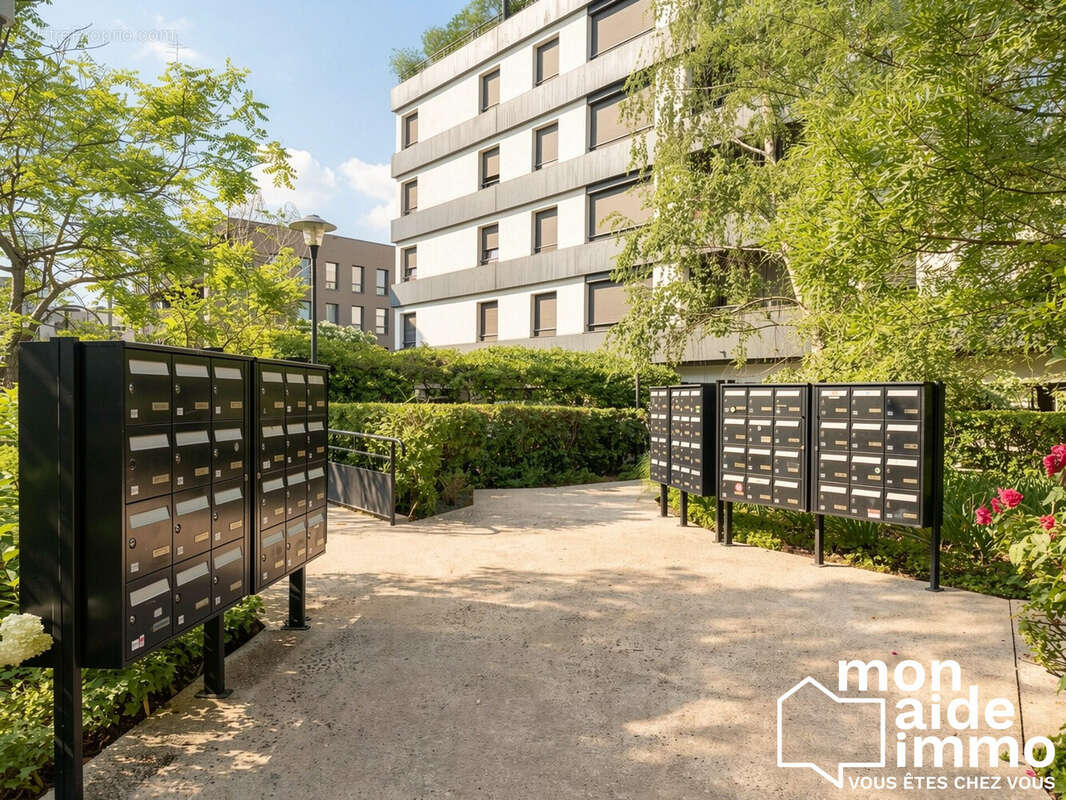 Appartement 73 m² à Bruges  - photo 9