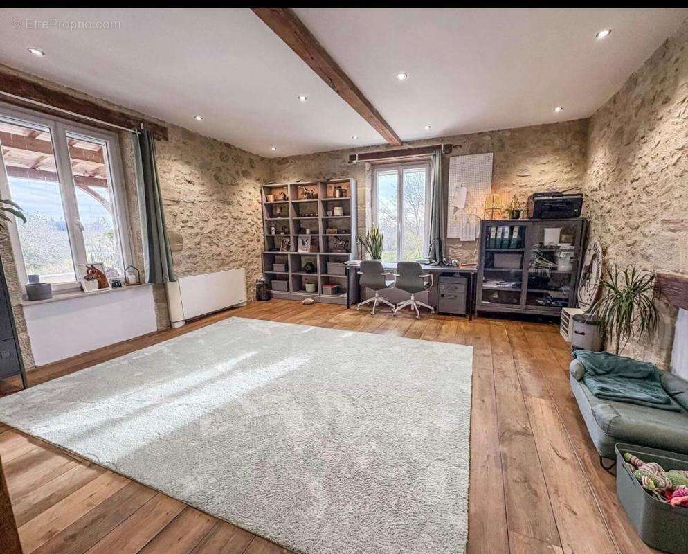 Maison à MIRAMONT-DE-GUYENNE