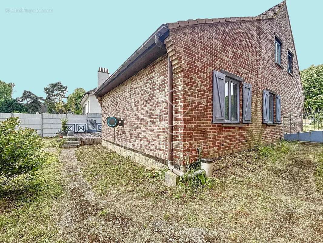 Maison à RAIMBEAUCOURT