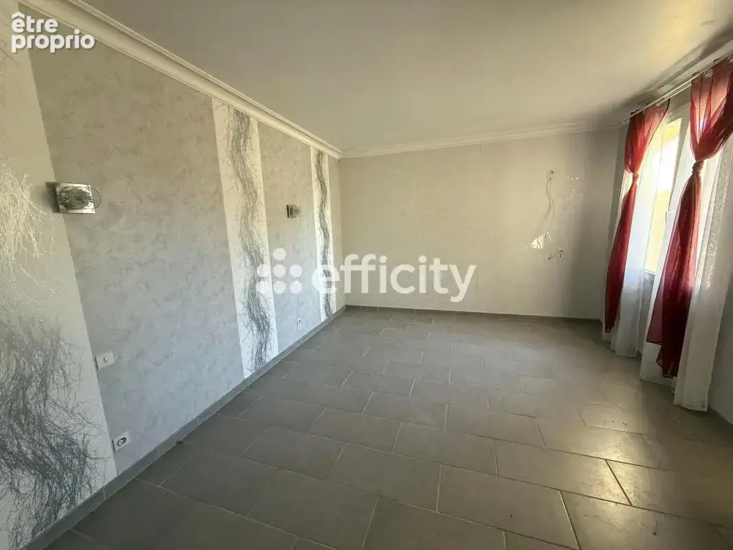 Maison 6 pièces 165 m² à vendre à Chaunay (86510) - photo 6