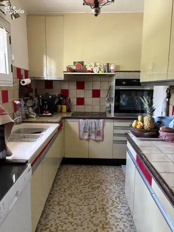 Lorgues, maison sur 2 030 m² de terrain avec studio et piscine - photo 15