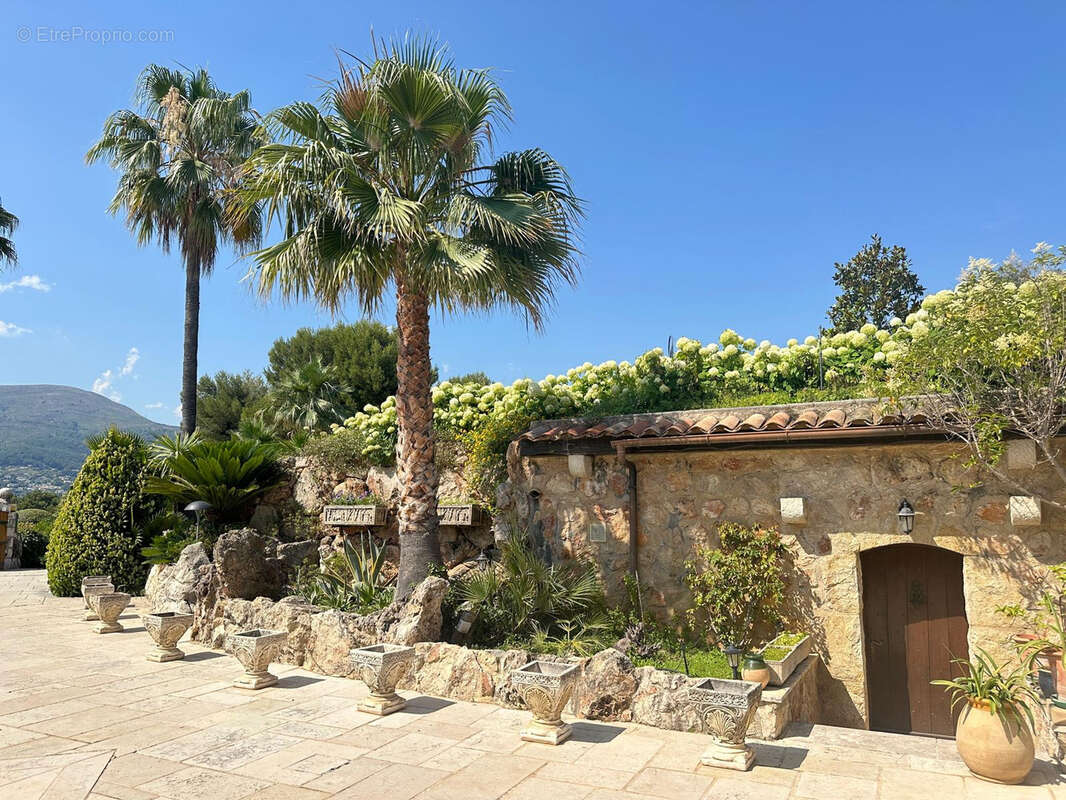 Maison à LA COLLE-SUR-LOUP