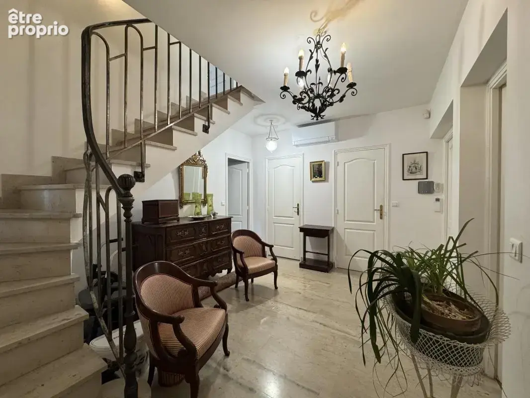 Maison 8 pièces 210 m² à vendre à Vulaines-Sur-Seine (77870) - photo 2