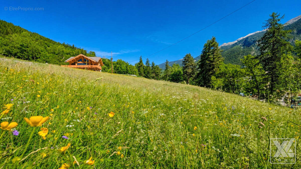 Terrain 994 m² à Briancon  - photo 2