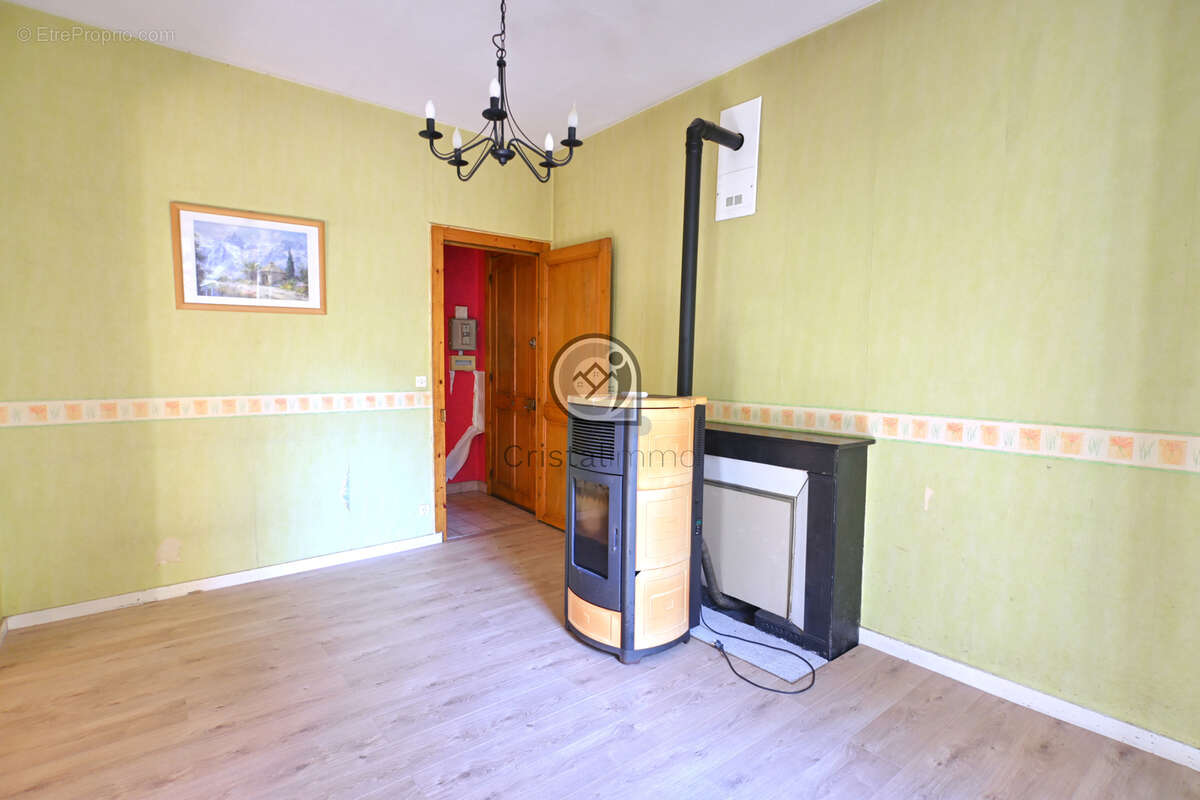 Exclusivité - Appartement 3 pièces avec balcon, cave, cellier et jardin privatif sur Domene. - photo 13