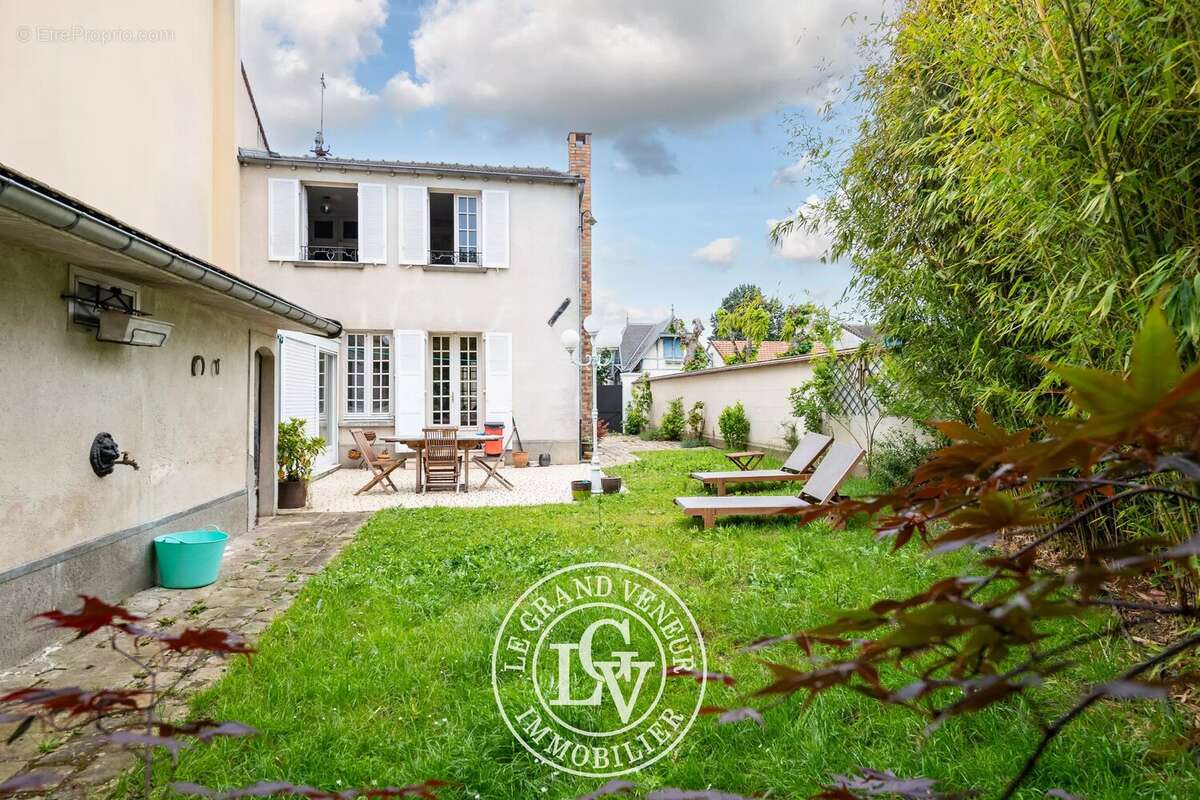 Maison à AVON