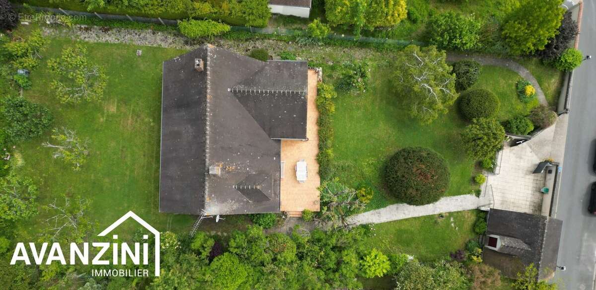 Maison à COUPVRAY