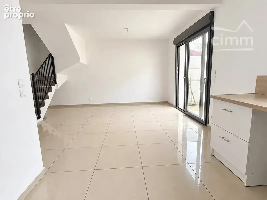 Saint-gervais-la-forêt — maison de 2021, 4 chambres, jardin et garage - photo 5