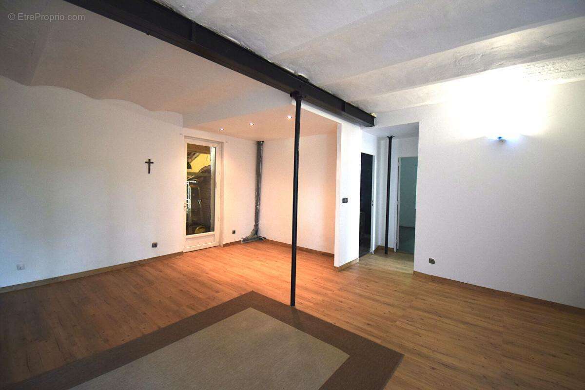 Maison à CASTELSARRASIN