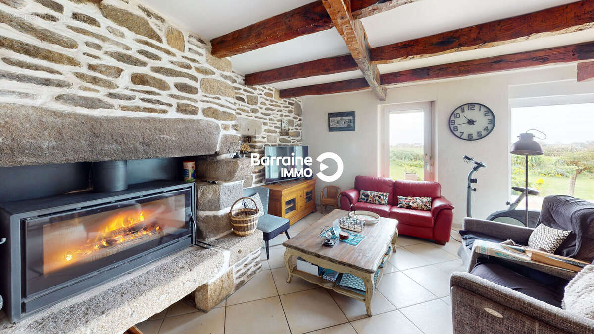 Maison à PLOUGONVELIN