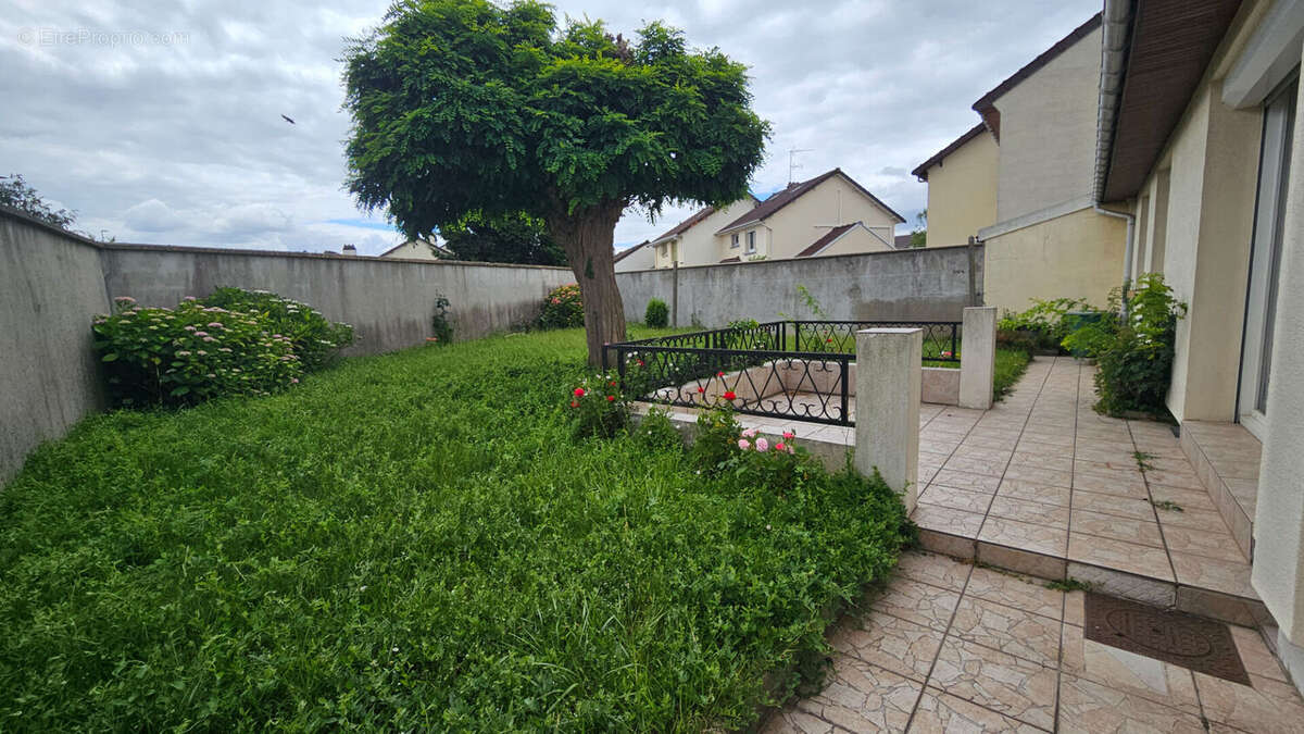 Maison Morangis 4 pièce(s) 93.90 m2 - photo 10