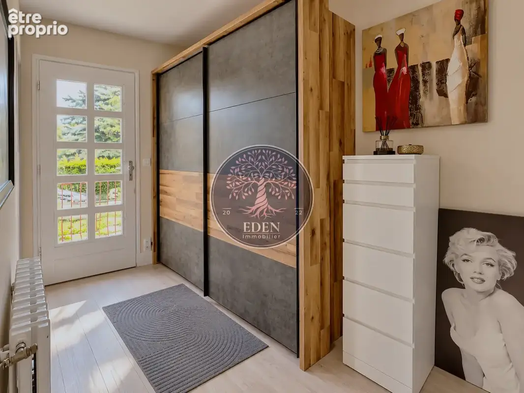 Maison 6 pièces 4 chambres avec dépendance et hangar - photo 3