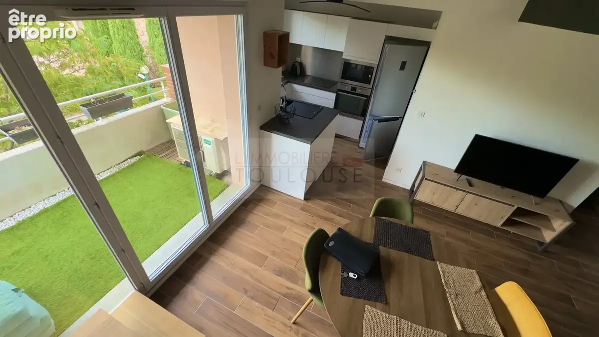 Saint-jean t3 duplex dernier etage + balcon + parking - photo 9
