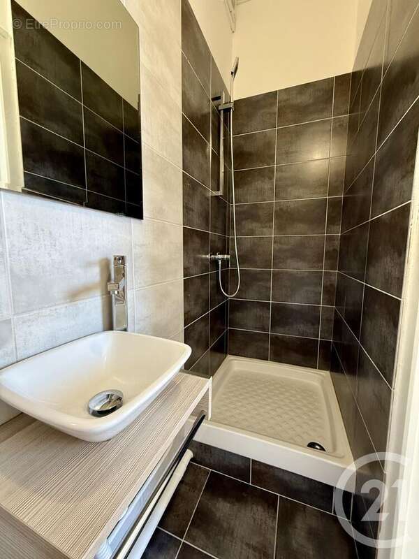 Appartement à FONTAINEBLEAU