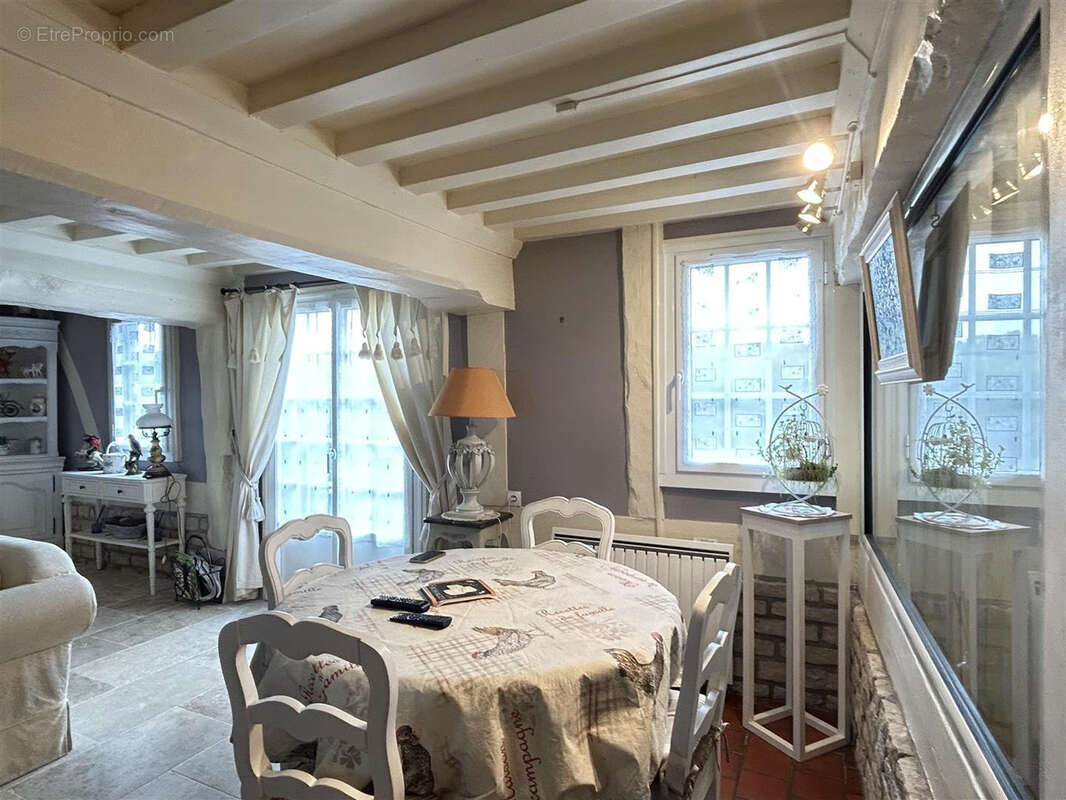 Maison à VIMOUTIERS