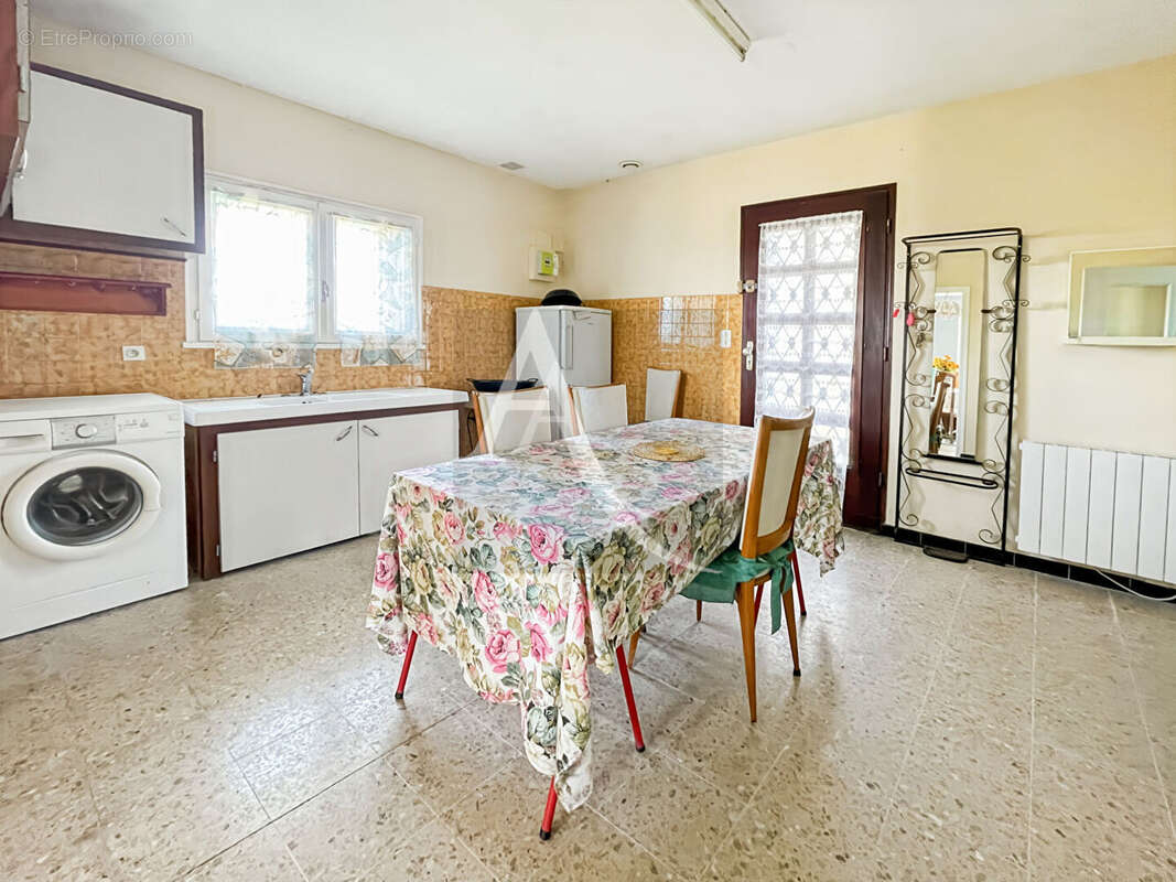 Maison à MASSELS