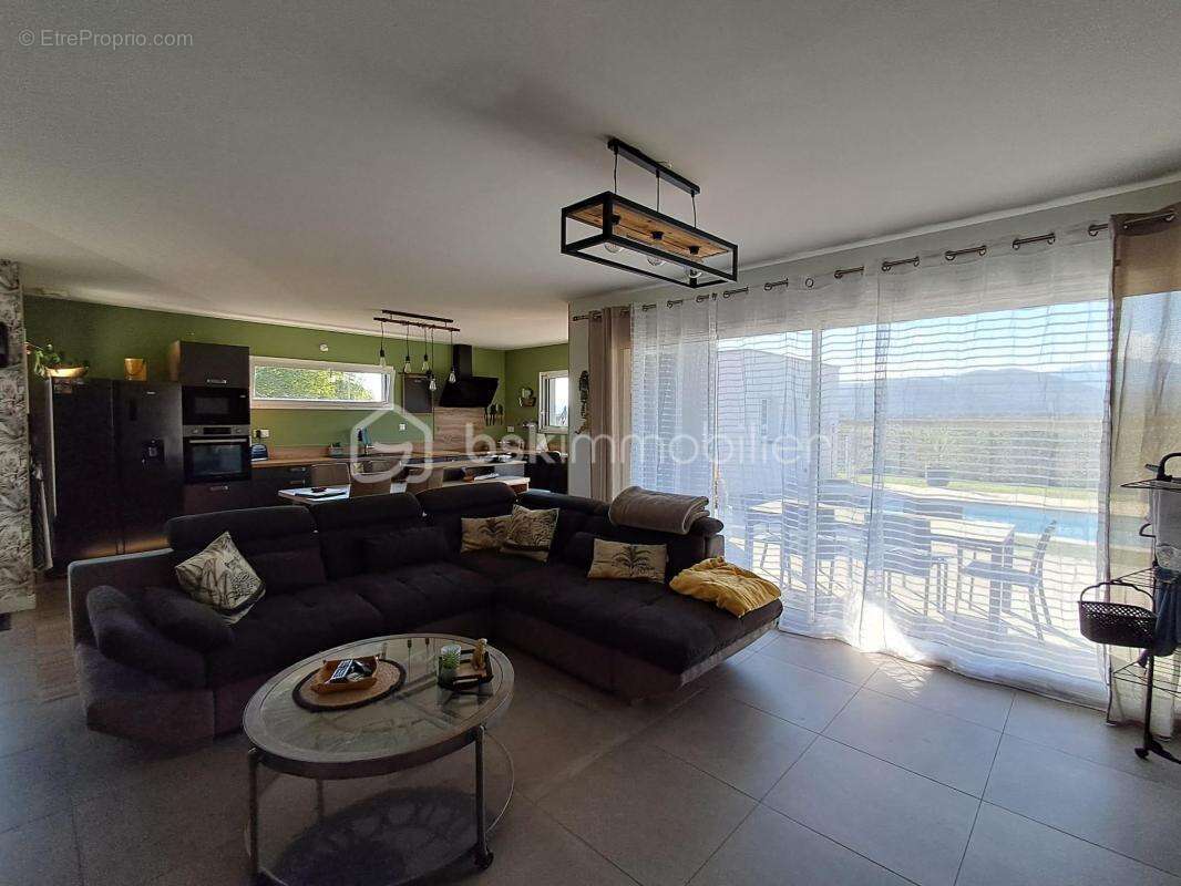 Maison à POINTIS-DE-RIVIERE