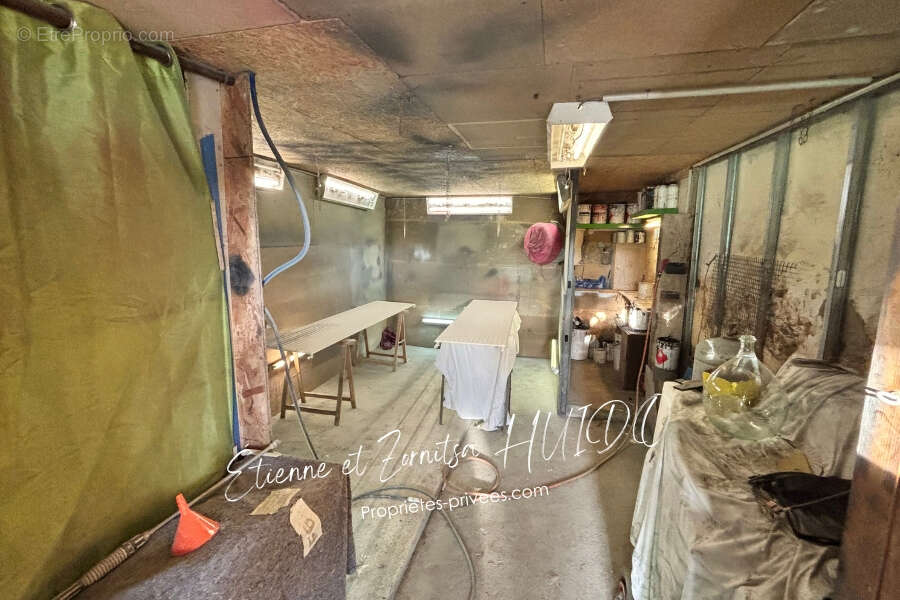 Maison à LA CHAPELLE-SAINT-LAURIAN