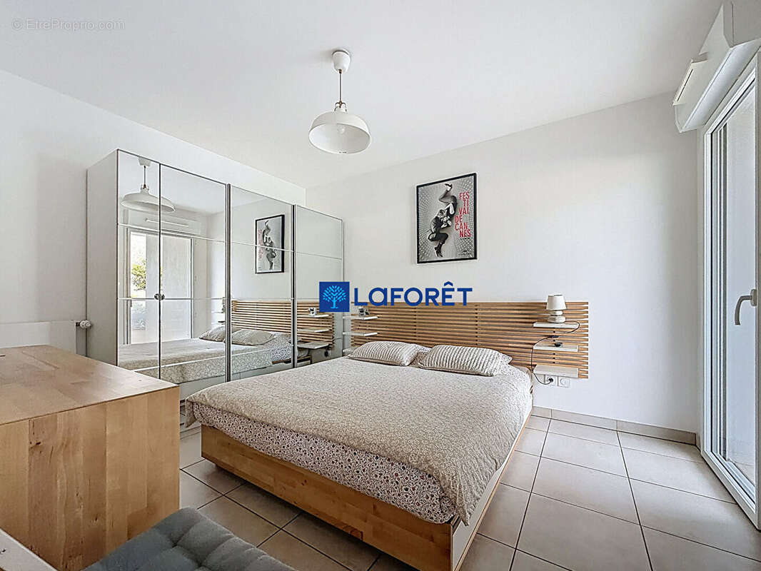 Appartement à CARQUEIRANNE