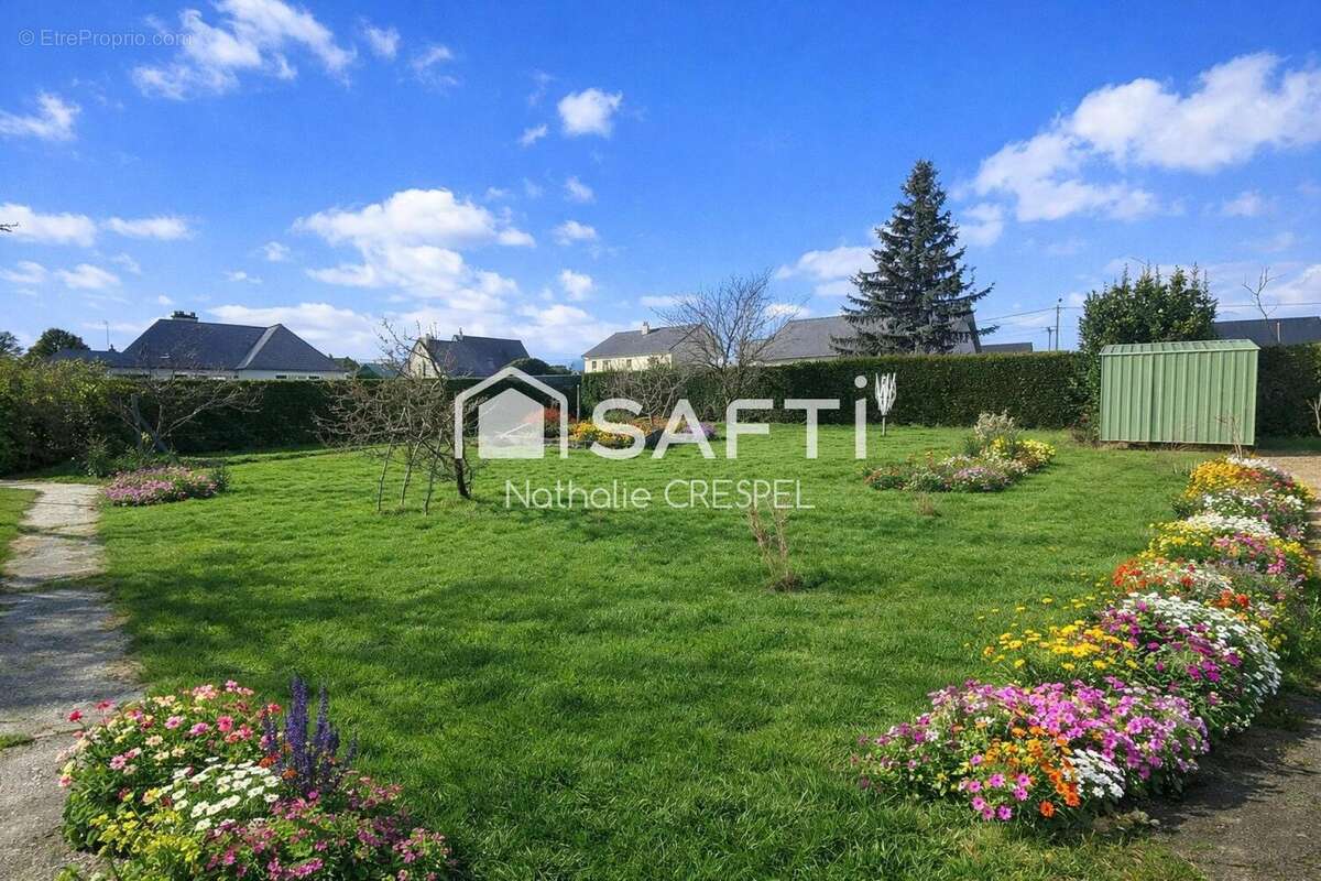 Photo 5 - Maison à AMBRIERES-LES-VALLEES