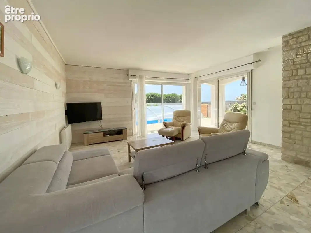Maison 187 m² à Bourcefranc-Le-Chapus  - photo 6