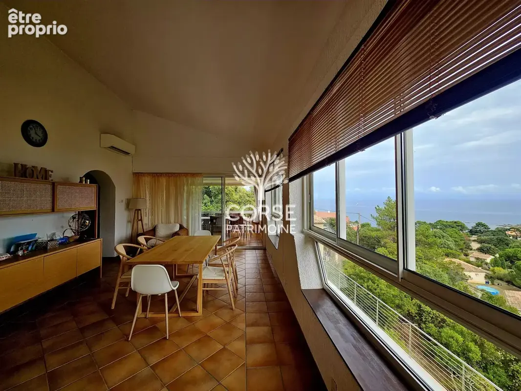 Villa avec piscine vue panoramique sur la mer - photo 13