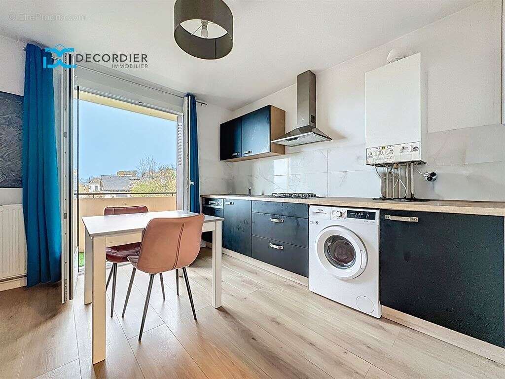 Appartement à EVIAN-LES-BAINS