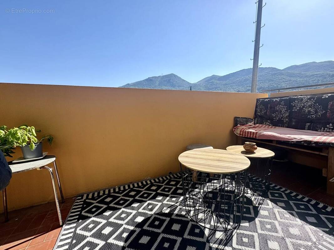 Appartement à SAINT-MARTIN-DU-VAR
