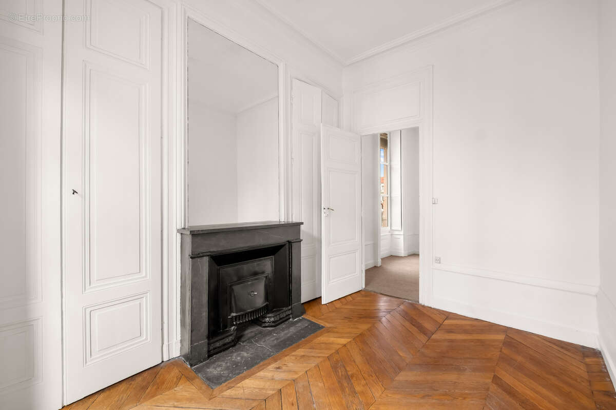 Appartement à LYON-6E