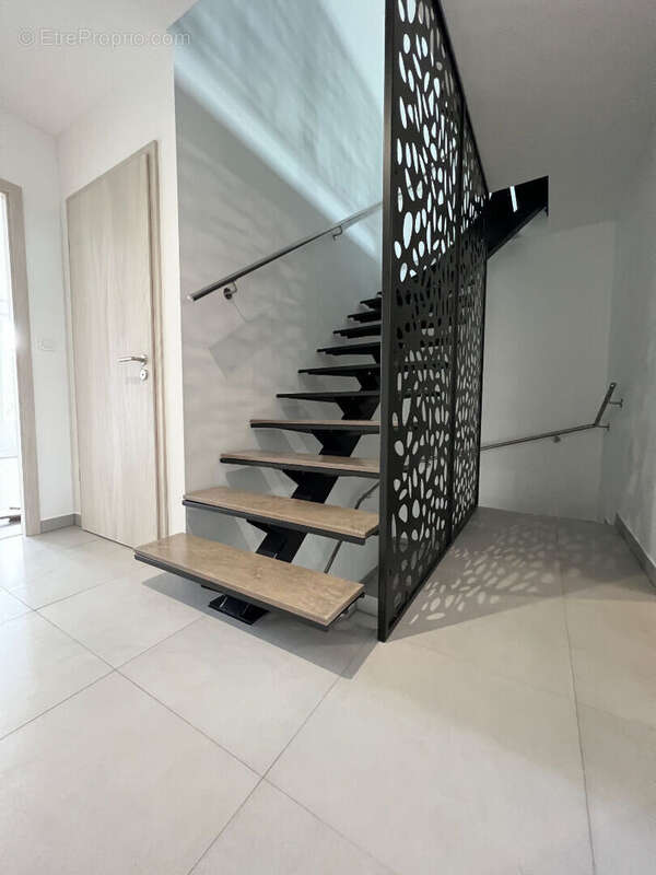 Maison à KERLING-LES-SIERCK