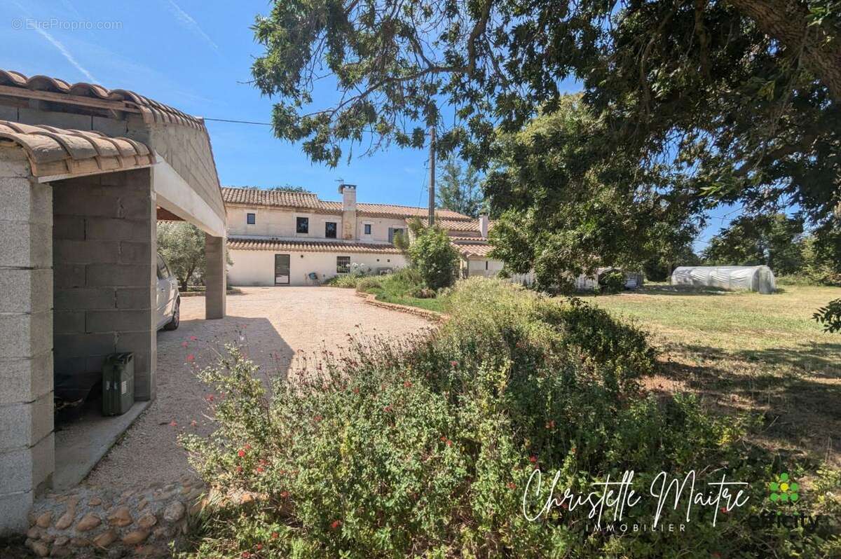 Maison à ARLES