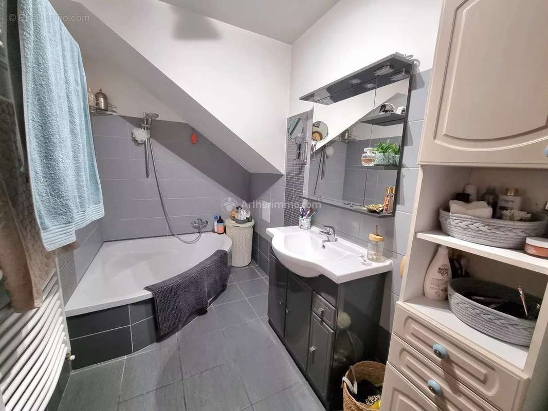 Appartement à BOURMONT