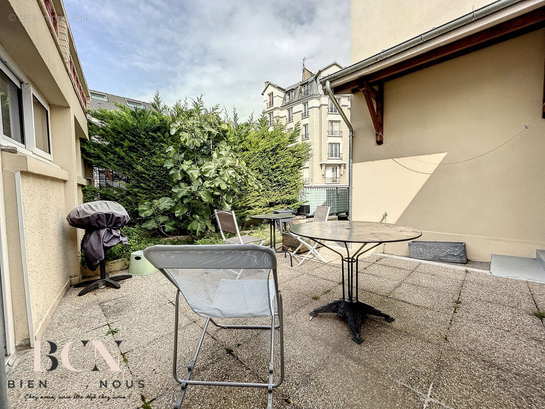Appartement à NANTERRE