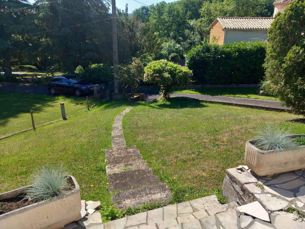 Maison à MONSEMPRON-LIBOS