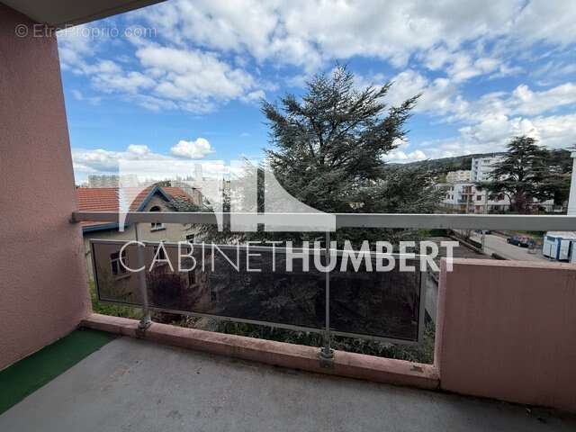 Appartement à SAINT-ETIENNE