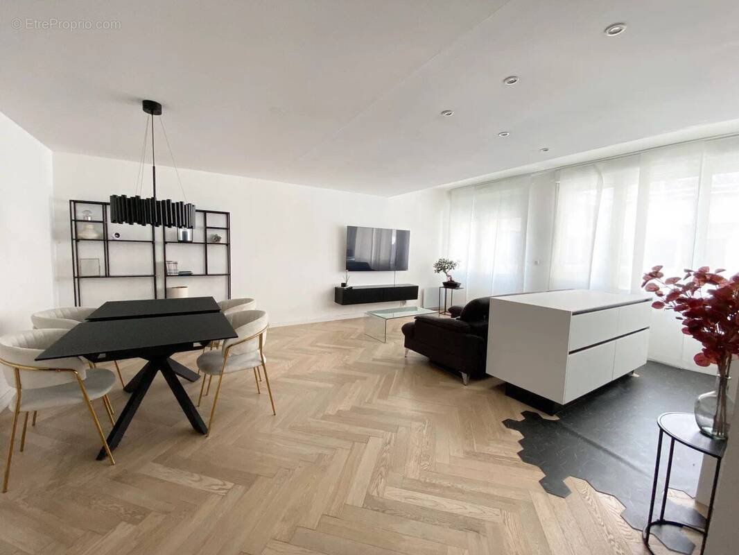 Appartement à CAGNES-SUR-MER