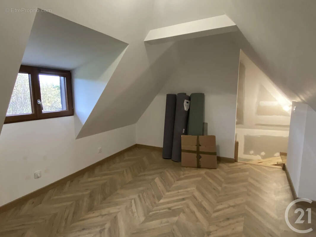 Maison à BERNAY