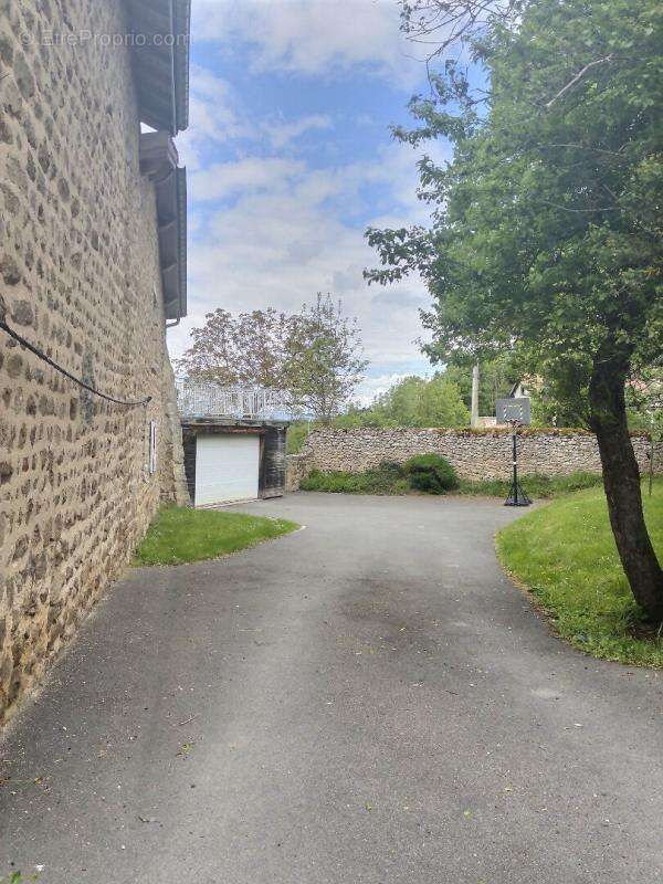 Maison à LES VILLETTES