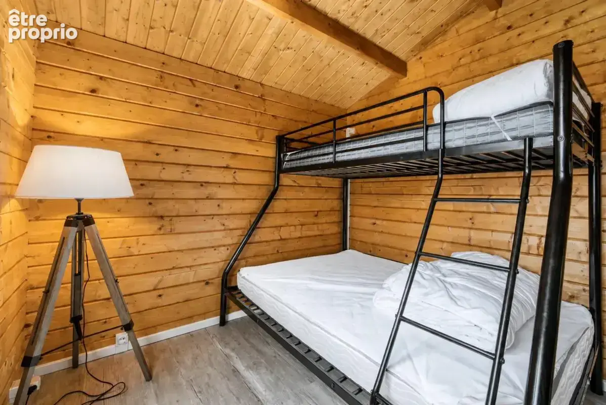 Maison de 5 pièces de 160 m² et Chalet  à Chenac-Saint-Seurin - photo 21