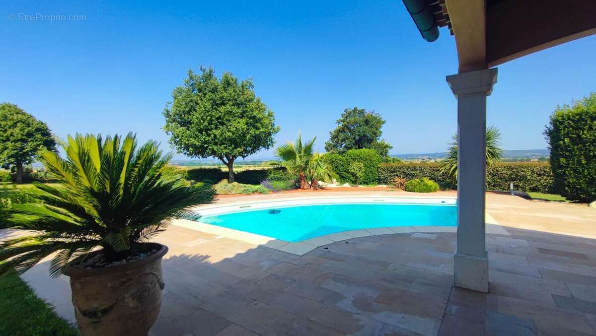 Maison à UZES