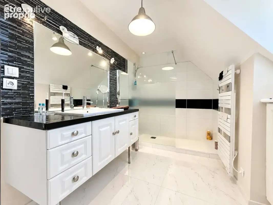 Maison 5 chambres avec vie de plain-pied - photo 11