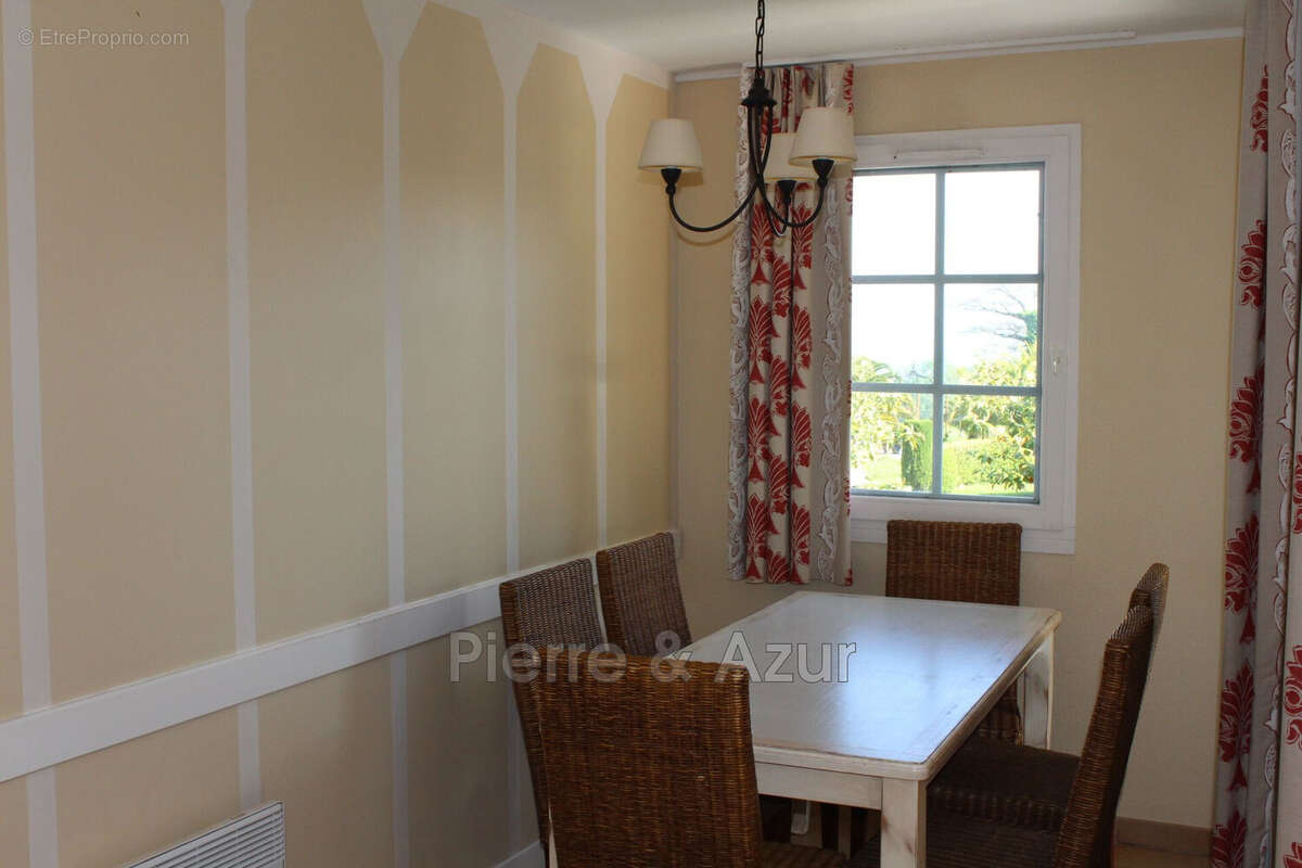 Appartement à URRUGNE