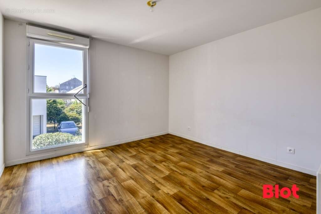 Maison 93 m² à Saint-Herblain  - photo 6