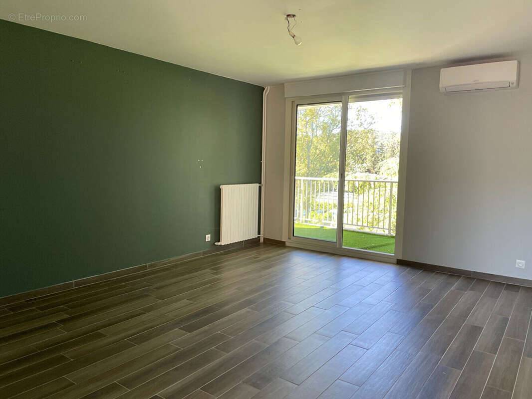 Appartement à DRAGUIGNAN