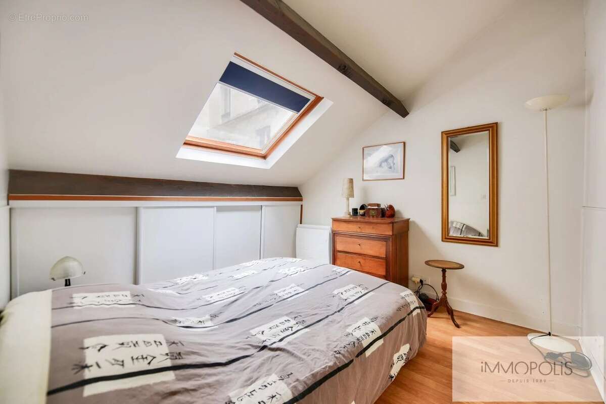 Appartement à PARIS-6E