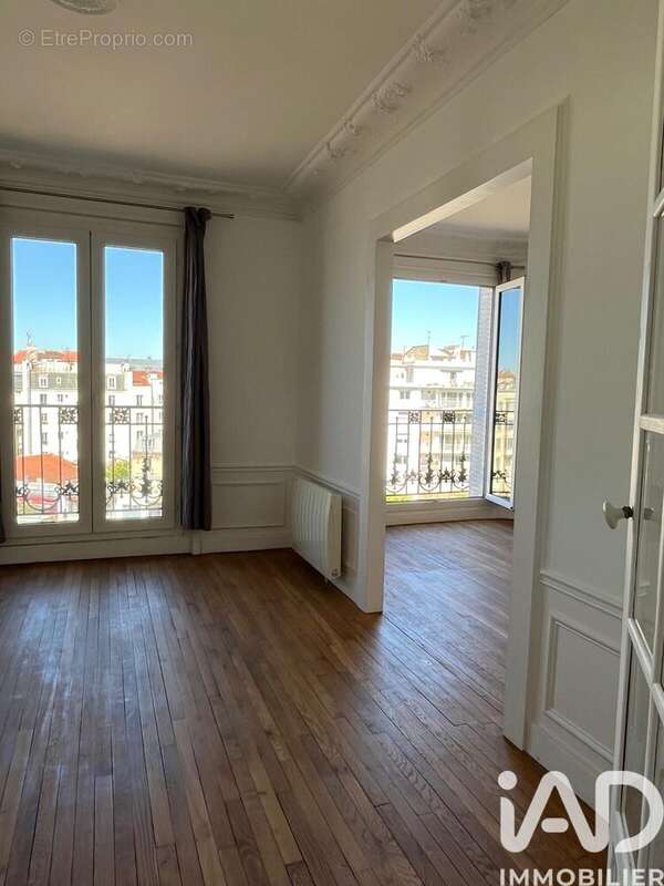 Photo 6 - Appartement à COURBEVOIE