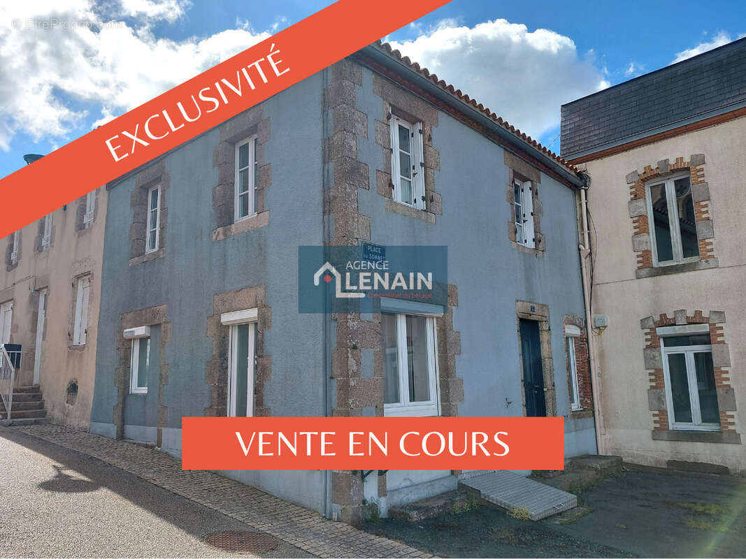 Maison à MENOMBLET